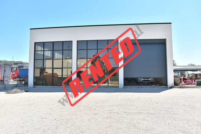 Warehouse for rent in Nacionale e Vjeter street near the Customs Terminal in Tirana.
The warehouse 